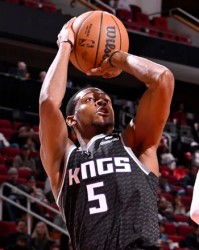  福克斯关键抢断助攻国王加时惜败森林狼错失登顶良机